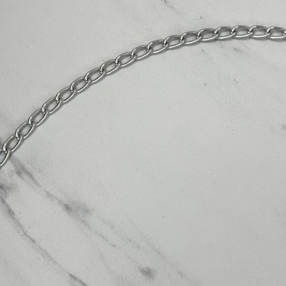 Silver Tone Metal Chain Link Belt Small Minimalist ✨ - Picture 8 of 11